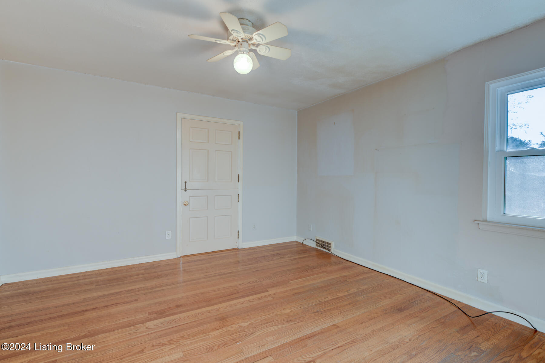 4004 Leland Road Louisville, KY 40207 - Photo 16 of 38 Bedroom