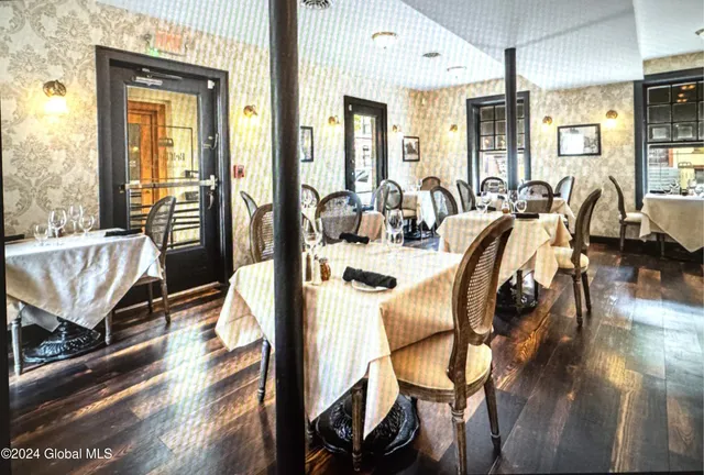 $559,899 | 340 Hamilton Street, Albany, NY 12210