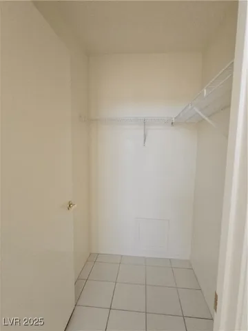 $2,100 | 2730 Darby Falls Drive, Las Vegas, NV 89134