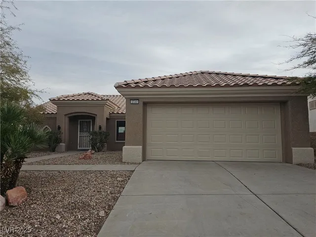 $2,100 | 2730 Darby Falls Drive, Las Vegas, NV 89134