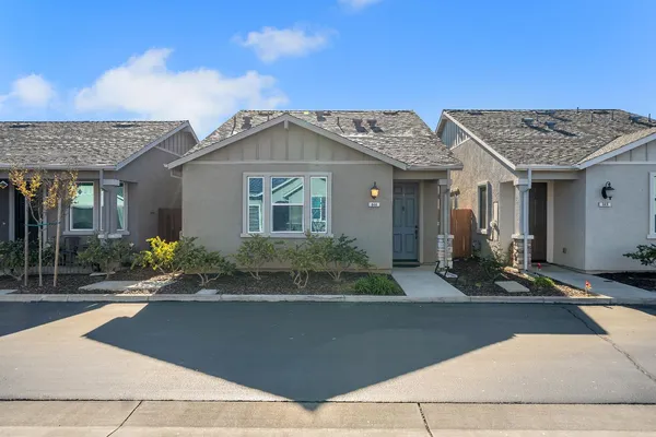 $415,000 | 844 Castellona Drive, Newman, CA 95360
