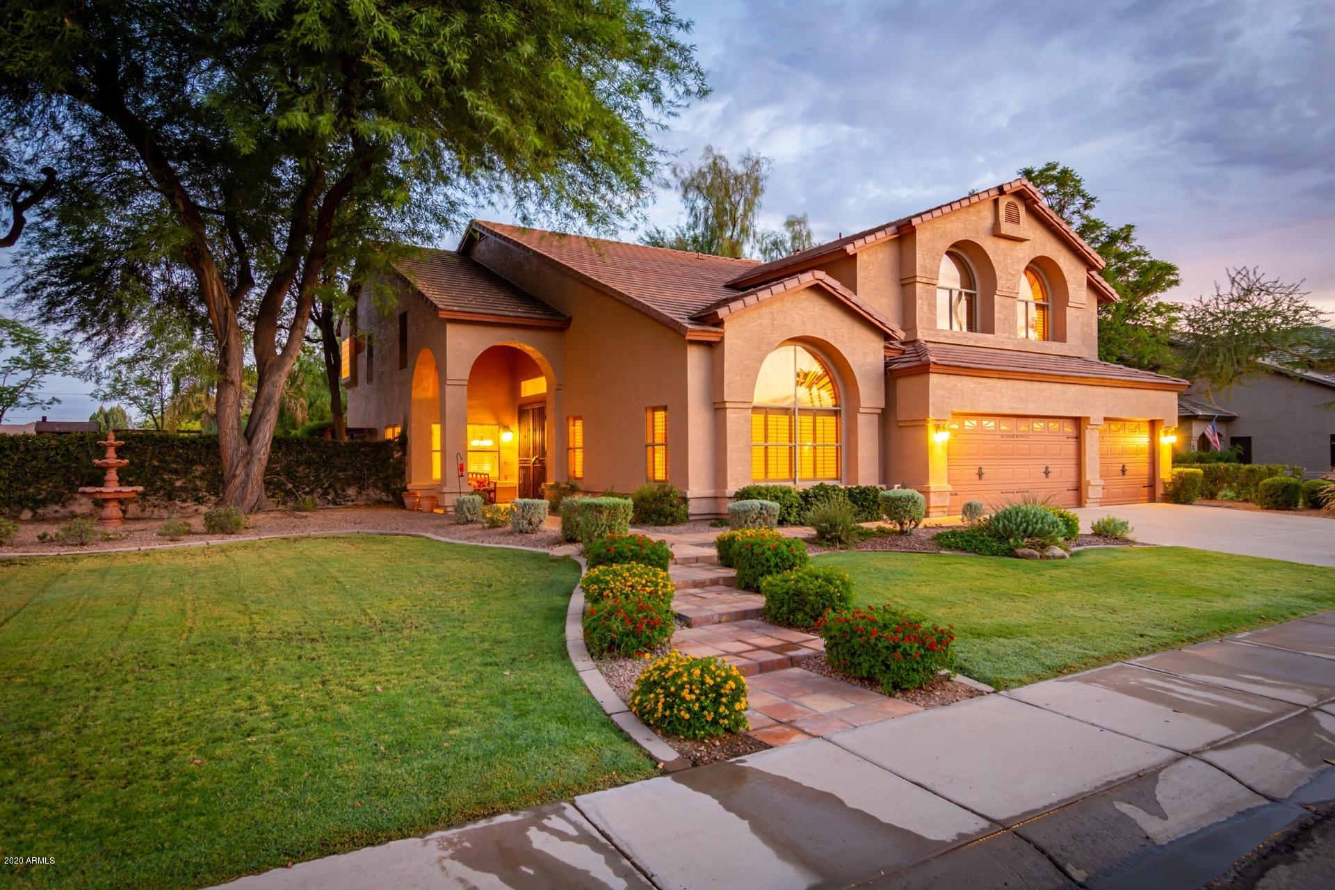 1015 East Liberty Lane Gilbert, AZ 85296 - Photo 1 of 43 0047-Liberty 47