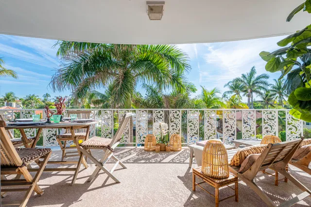 $2,850,000 | 227 Australian Avenue, Unit 3E, Palm Beach, FL 33480