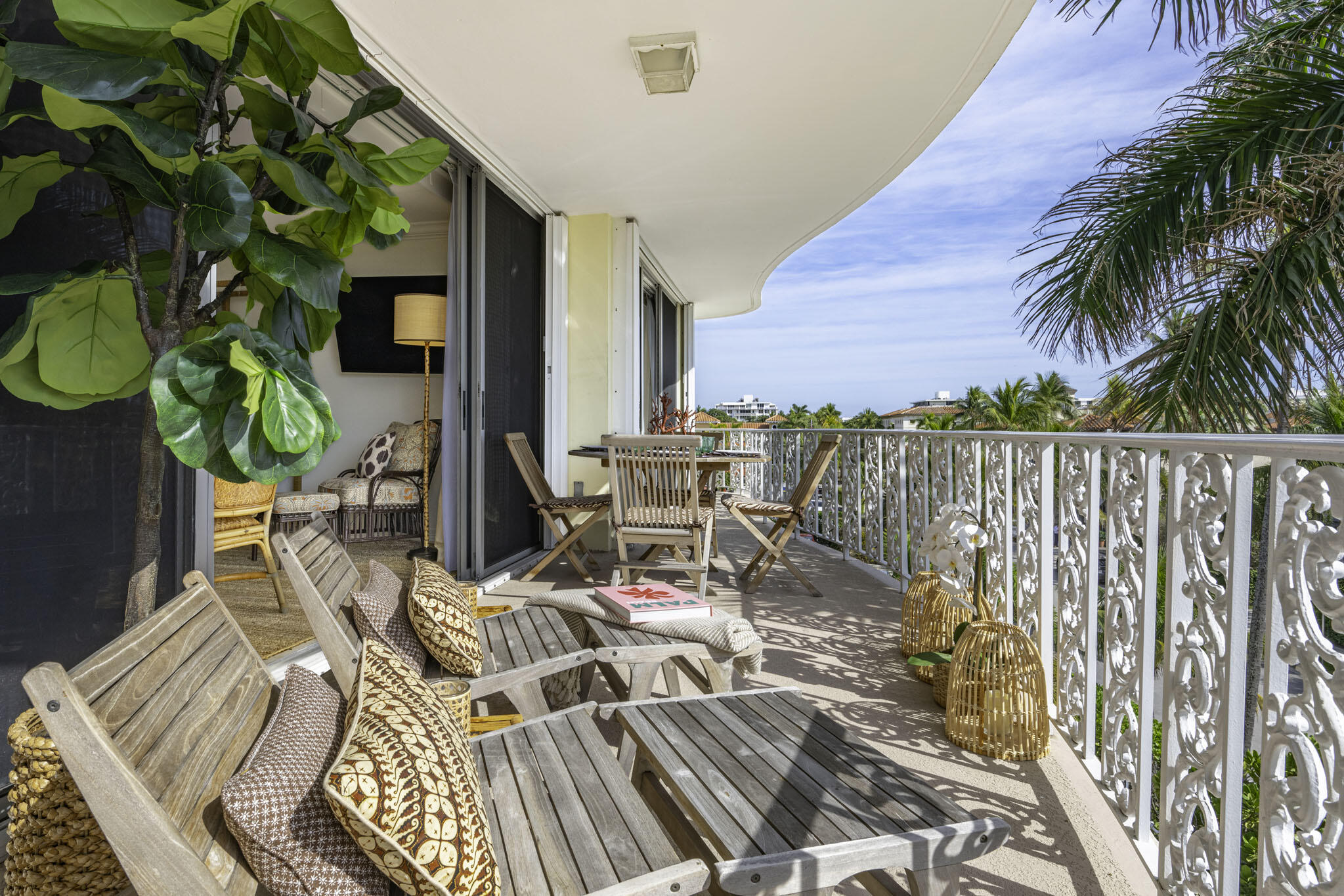 227 Australian Avenue, Unit 3E Palm Beach, FL 33480 - Photo 12 of 16 21