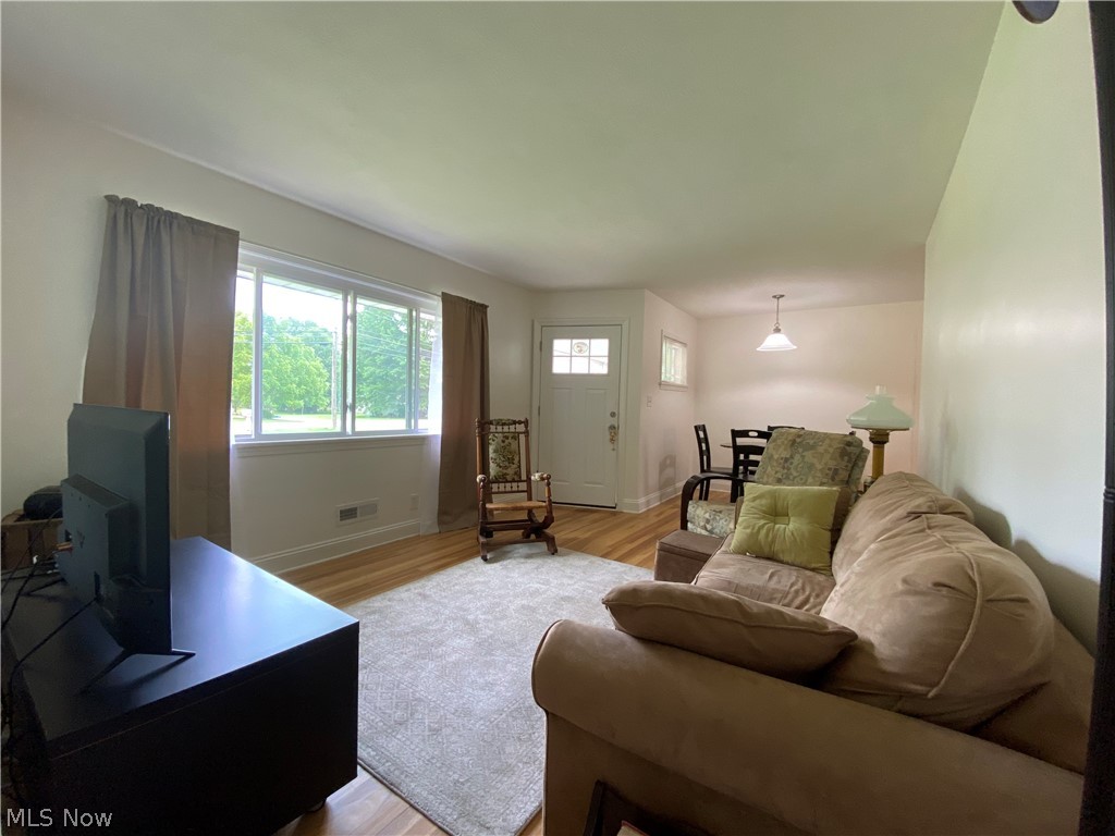 300 West Nimisila Road New Franklin, OH 44319 - Photo 6 of 28