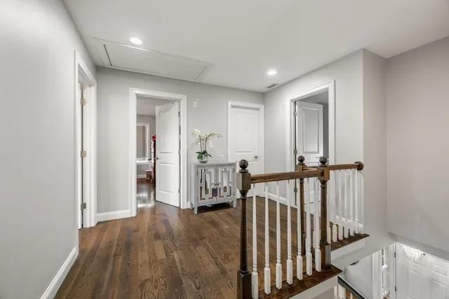 $978,000 | 11 Osborne Hill Drive, Salem, MA 01970