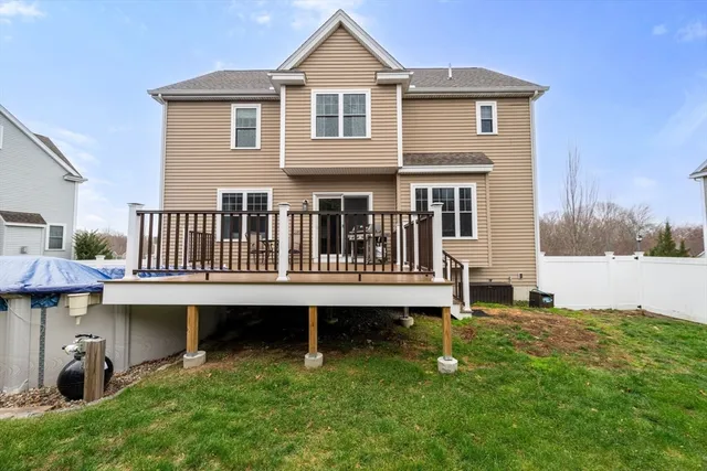 $978,000 | 11 Osborne Hill Drive, Salem, MA 01970