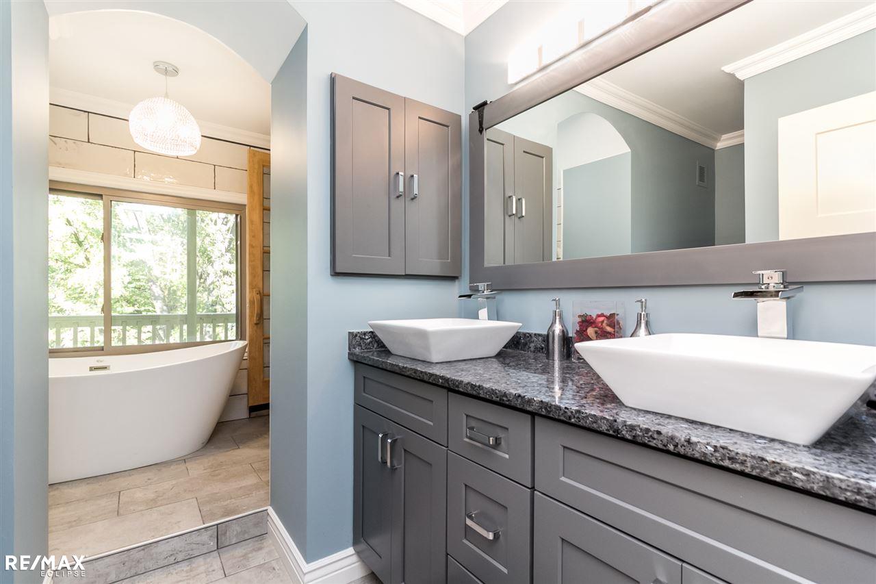 156 Shadywood Road Rochester Hills, MI 48307 - Photo 19 of 43