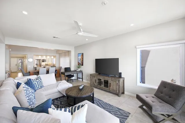 $2,450,000 | 111 Sequoia Avenue, Unit C, Carlsbad, CA 92008