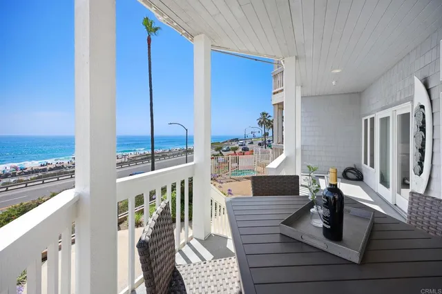 $2,450,000 | 111 Sequoia Avenue, Unit C, Carlsbad, CA 92008