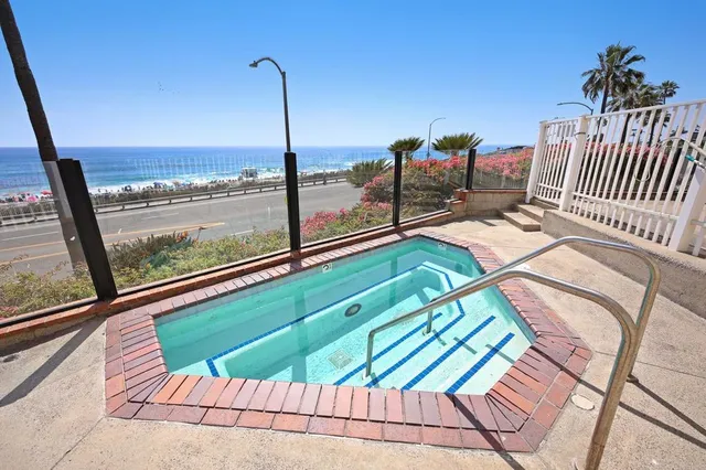 $2,450,000 | 111 Sequoia Avenue, Unit C, Carlsbad, CA 92008
