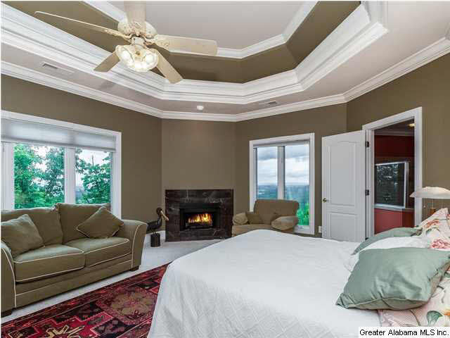 201 Kings Crest Lane Pelham, AL 35124 - Photo 21 of 32
