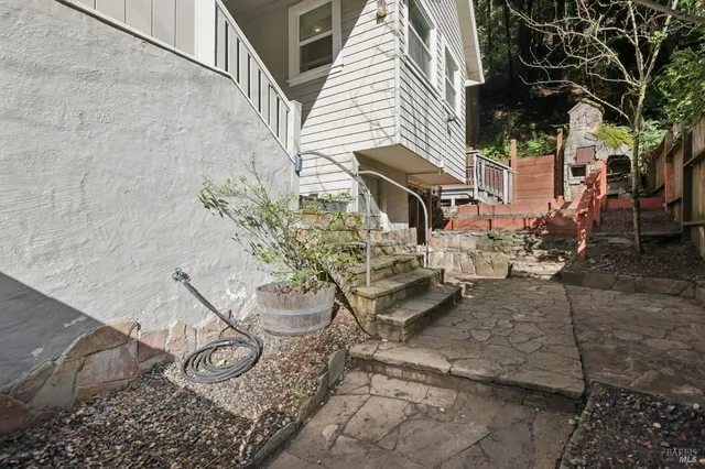 $549,000 | 14229 Old Cazadero Road, Guerneville, CA 95446