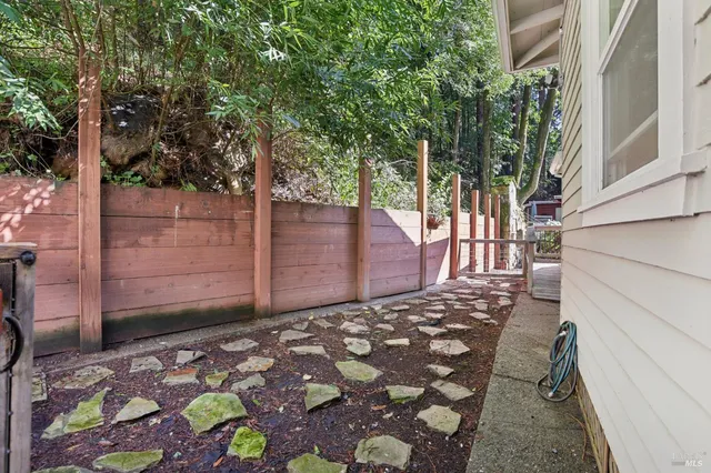 $549,000 | 14229 Old Cazadero Road, Guerneville, CA 95446