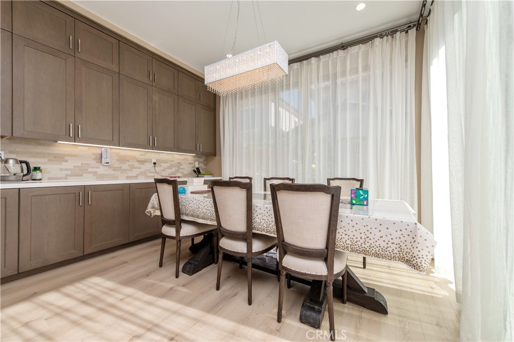 200 Piazza Irvine, CA 92602 - Photo 15 of 37