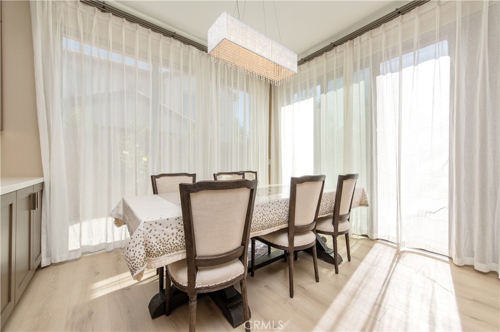 200 Piazza Irvine, CA 92602 - Photo 16 of 37