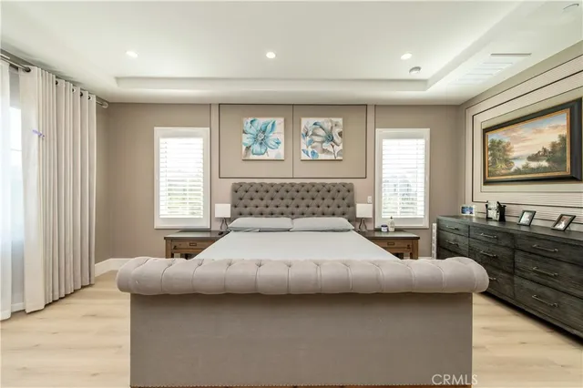 $1,800 | 200 Piazza, Irvine, CA 92602