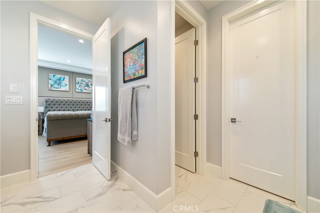 200 Piazza Irvine, CA 92602 - Photo 32 of 37