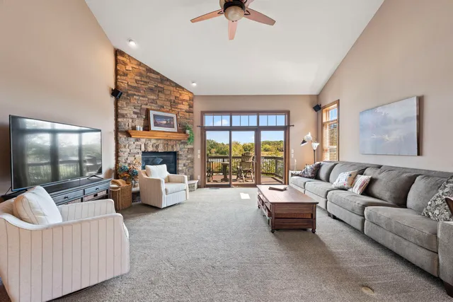 $1,399,000 | 6507 Willow Court, Waterford, WI 53185