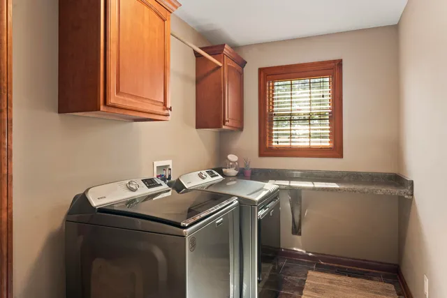 $1,399,000 | 6507 Willow Court, Waterford, WI 53185