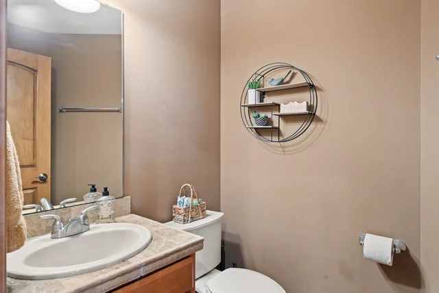 $1,399,000 | 6507 Willow Court, Waterford, WI 53185