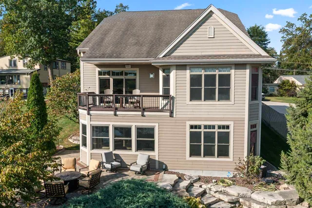 $1,399,000 | 6507 Willow Court, Waterford, WI 53185