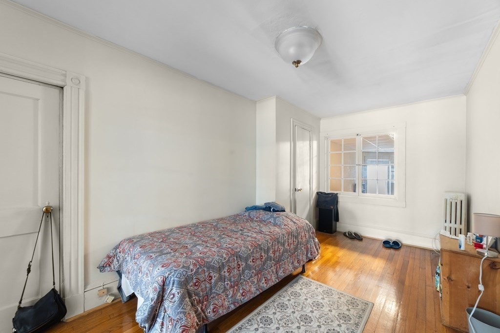 912 Beacon Street Boston, MA 02215 - Photo 22 of 26