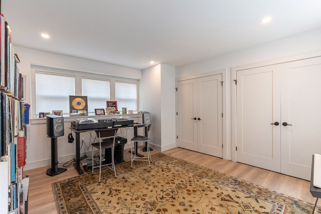 9 Jackson Street, Unit 9 Cambridge, MA 02140 - Photo 22 of 33