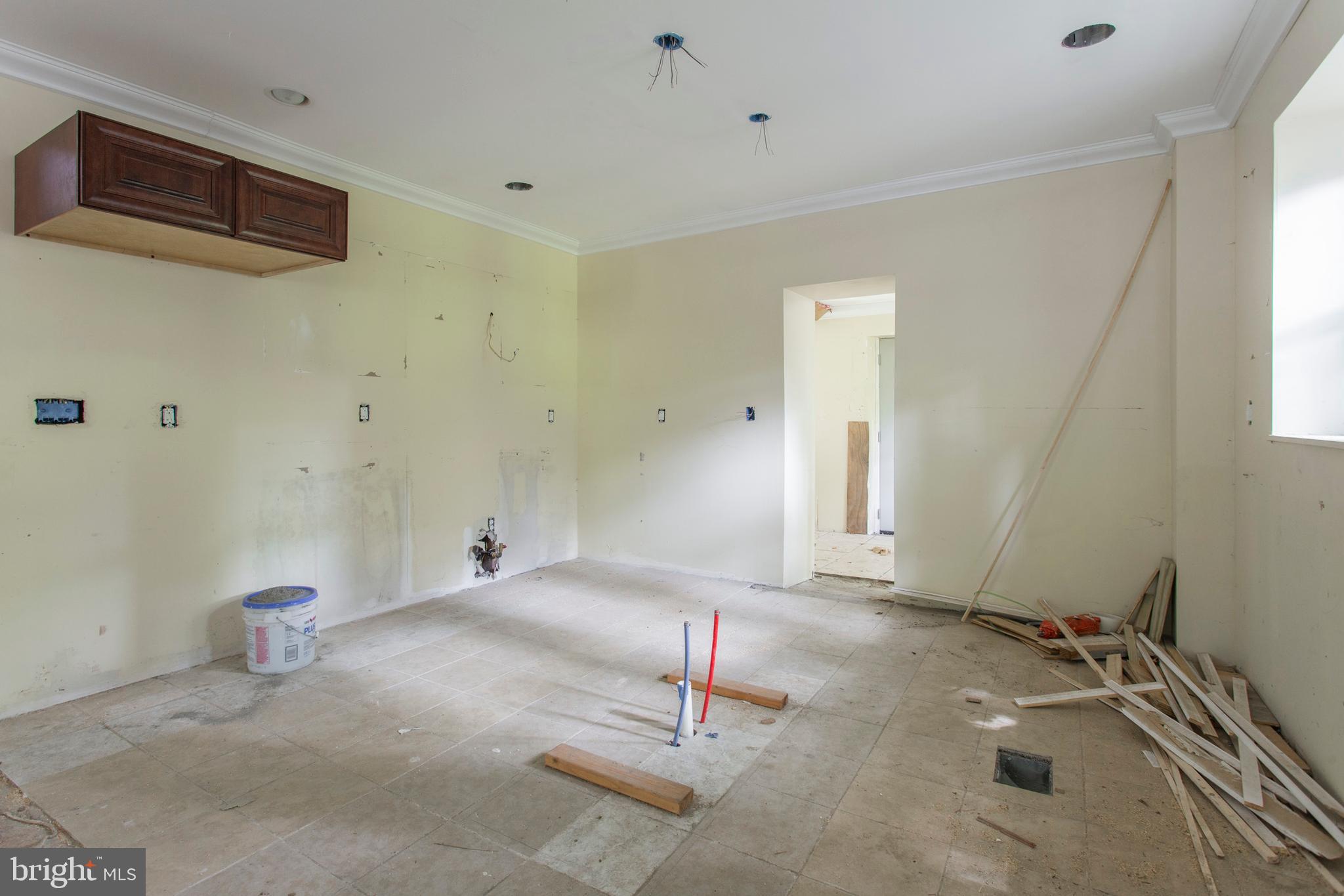 5200 Overbrook Avenue Philadelphia, PA 19131 - Photo 12 of 37 a living room with hard wood floor