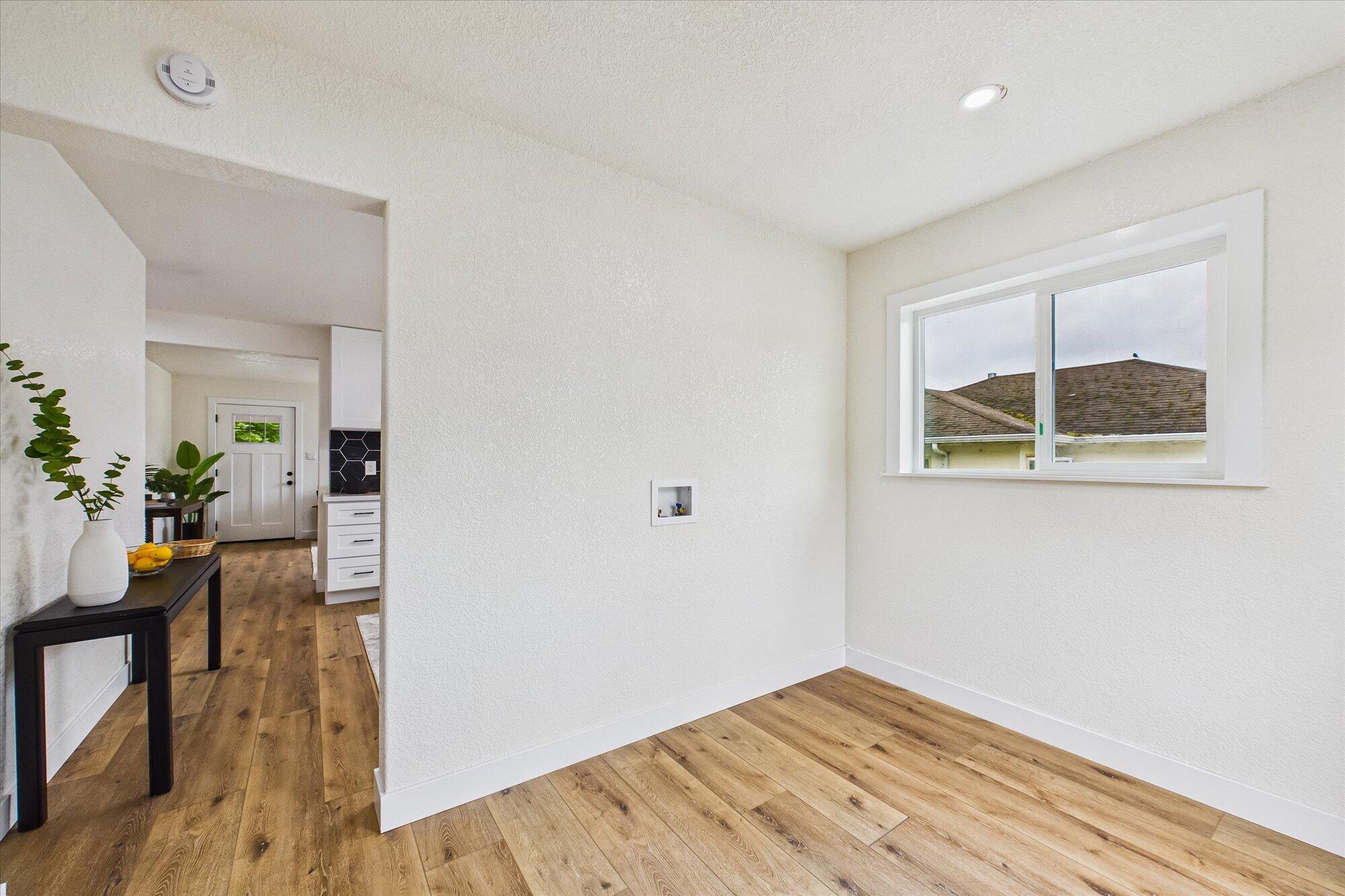 355 Douglas Street Rio Dell, CA 95562 - Photo 24 of 33