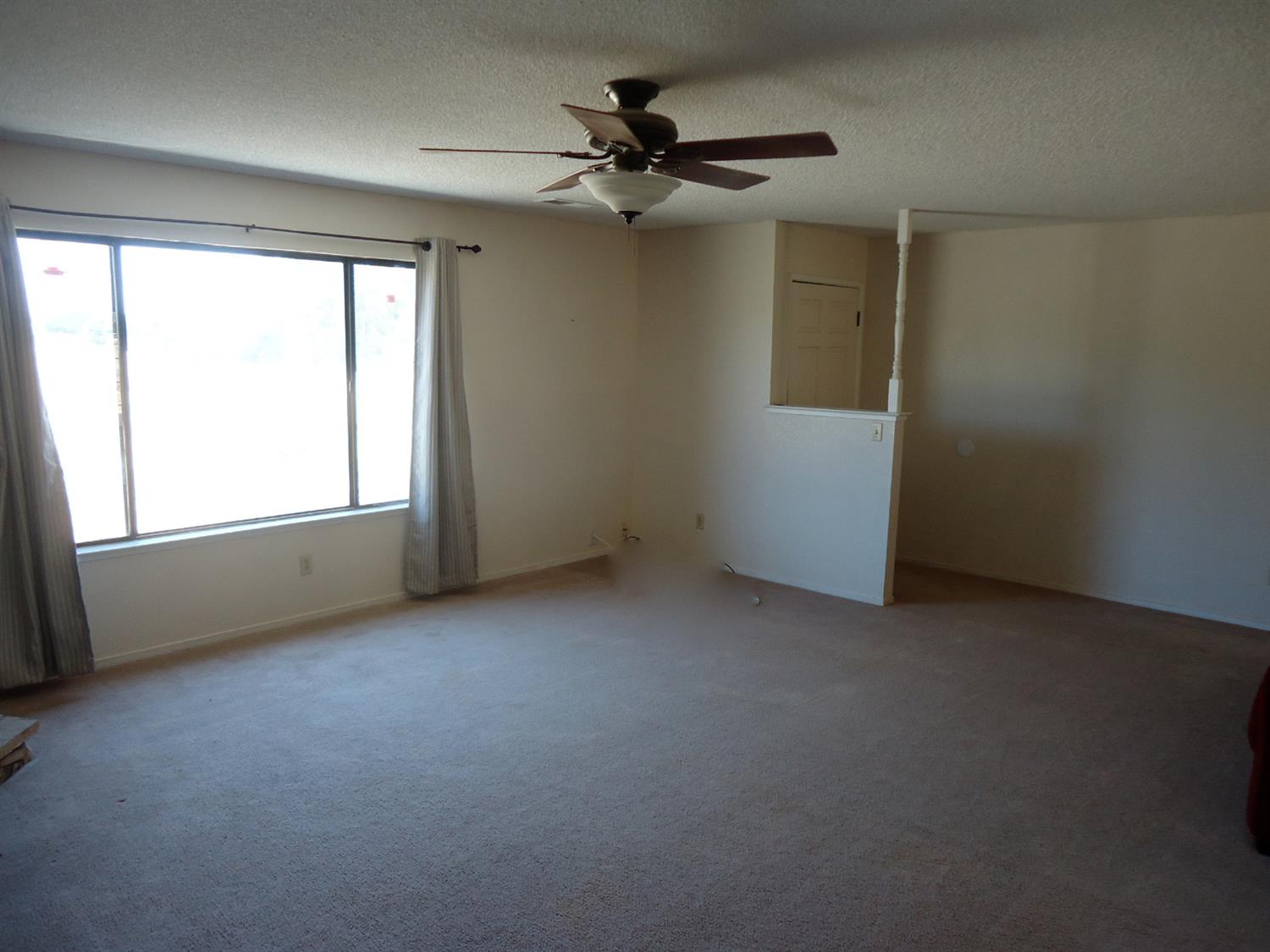 16388 Monreal Road Madera, CA 93636 - Photo 6 of 10 Gallery Image 6