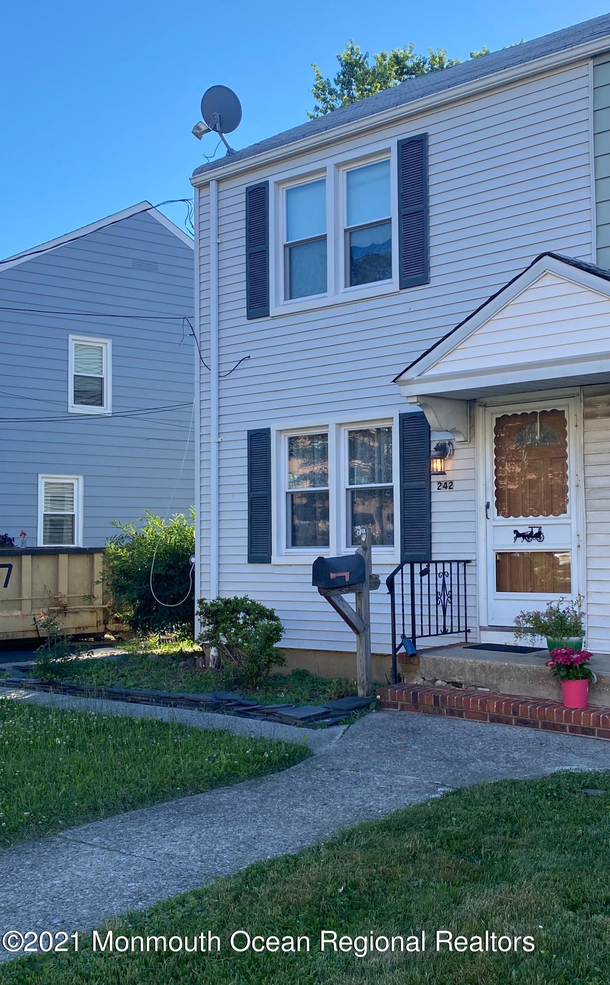 242 Broad Street Matawan, NJ 07747 - Photo 2 of 14 SIDE