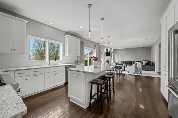$750,000 | 13112 Wildwood Place, Plainfield, IL 60585