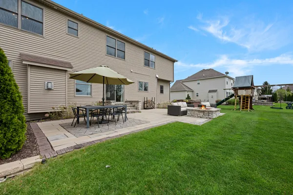$750,000 | 13112 Wildwood Place, Plainfield, IL 60585