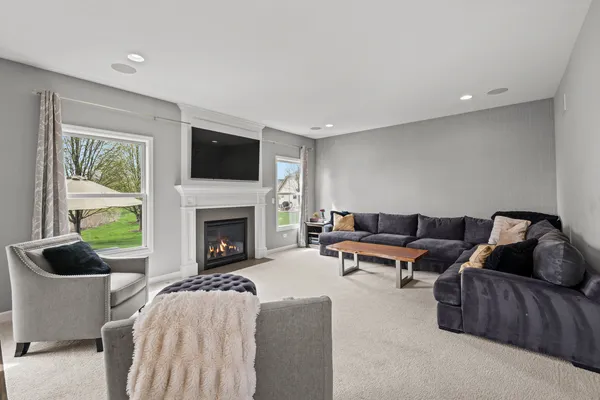 $750,000 | 13112 Wildwood Place, Plainfield, IL 60585