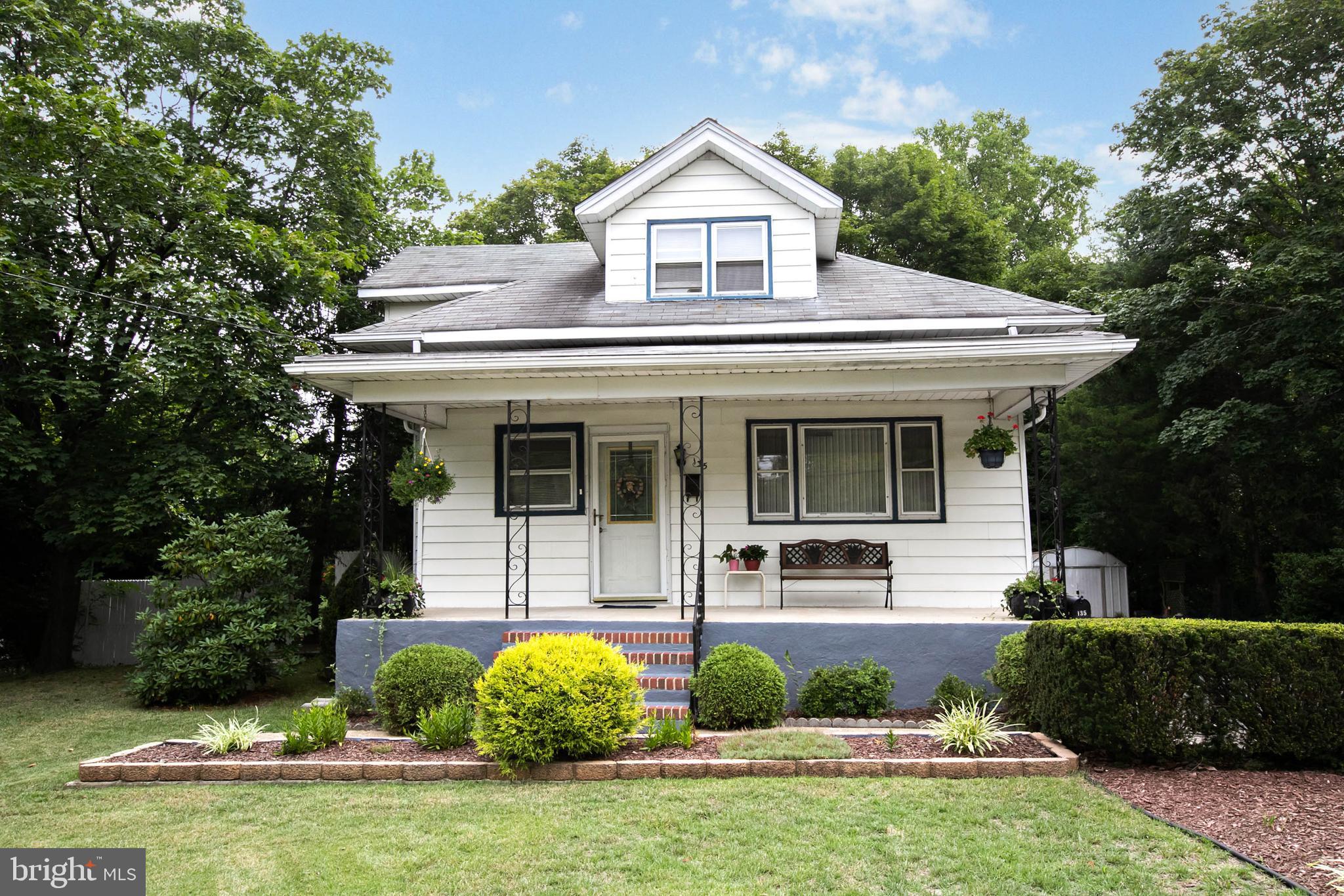 135 Erial Road Clementon, NJ 08021 - Photo 2 of 43
