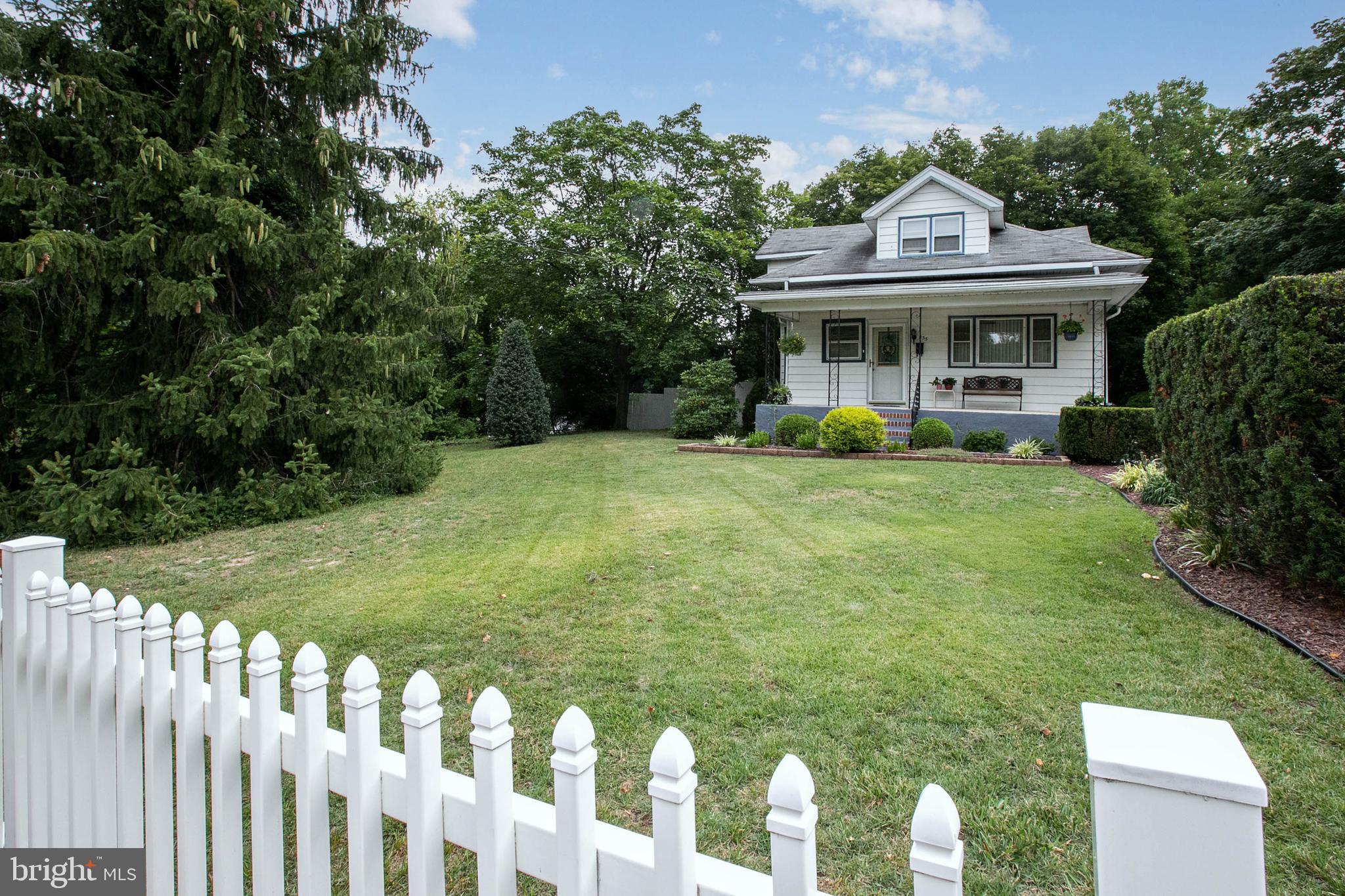 135 Erial Road Clementon, NJ 08021 - Photo 5 of 43