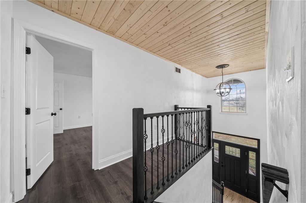 458 Wendel Road Irwin, PA 15642 - Photo 20 of 45