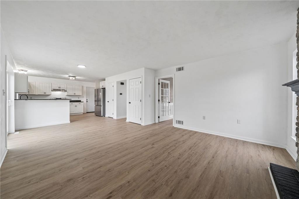 458 Wendel Road Irwin, PA 15642 - Photo 10 of 45