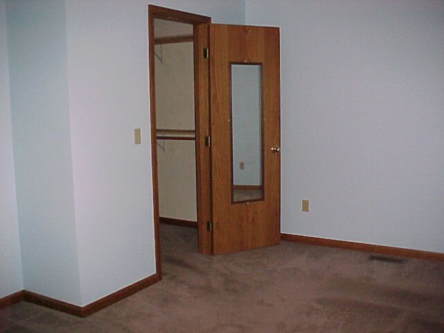 3715 West Landis Road Angola, IN 46703 - Photo 8 of 9 Gallery Image 8