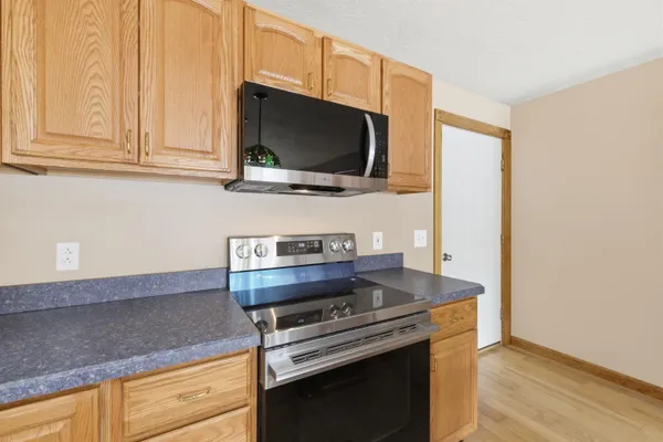 $895,000 | 164 Gardners Grove Road, Belmont, NH 03220