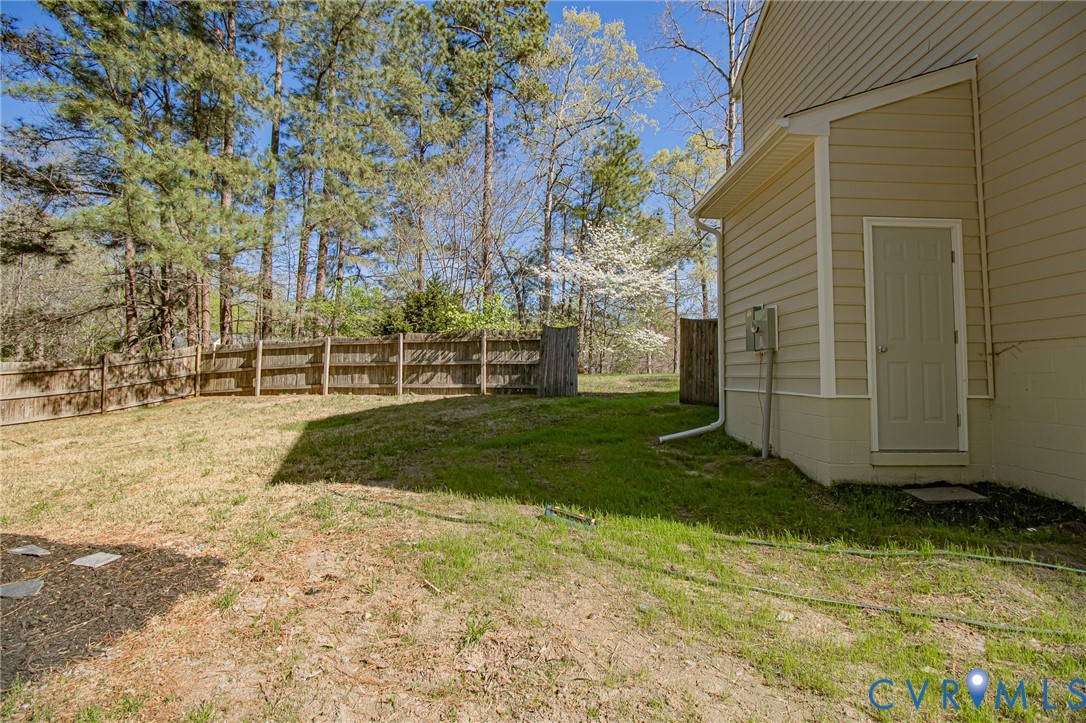 11019 Blossomwood Road Chesterfield, VA 23832 - Photo 37 of 38