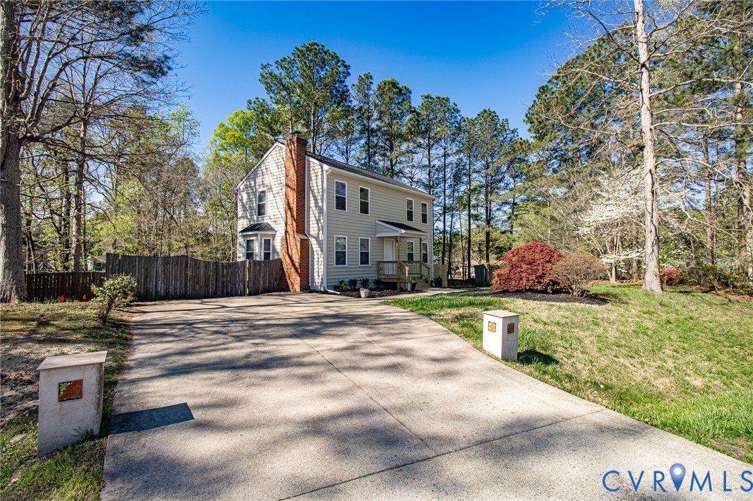 11019 Blossomwood Road Chesterfield, VA 23832 - Photo 4 of 38