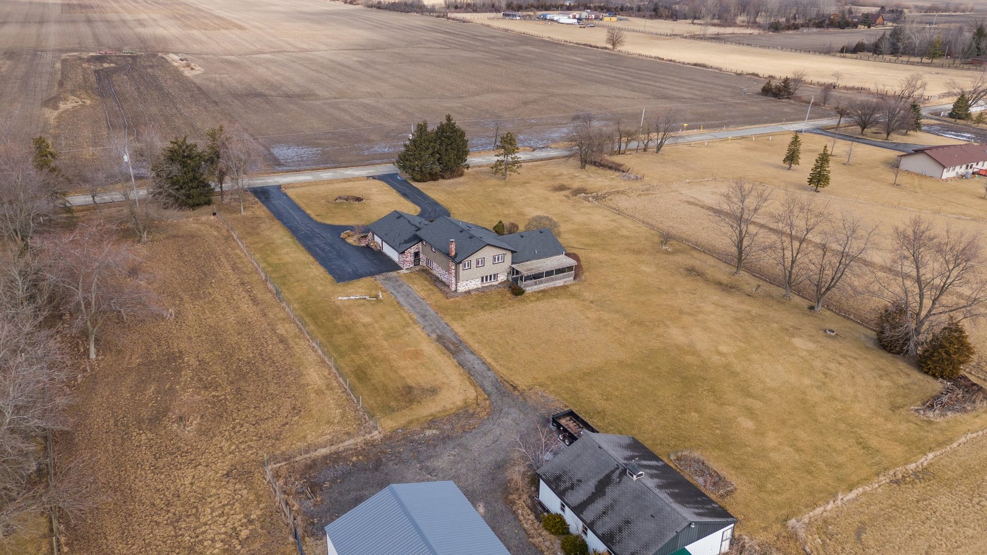 3307 East Goodenow Road Crete, IL 60417 - Photo 3 of 50