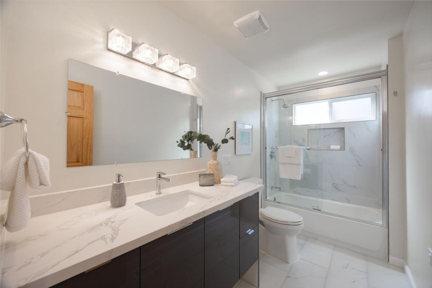 121 Arbor Lane Moss Beach, CA 94038 - Photo 18 of 37