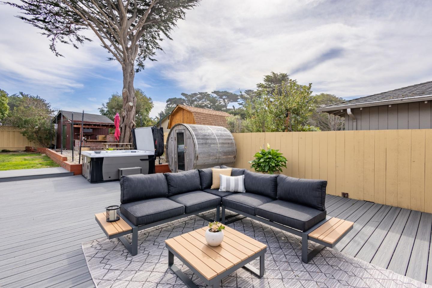 121 Arbor Lane Moss Beach, CA 94038 - Photo 20 of 37