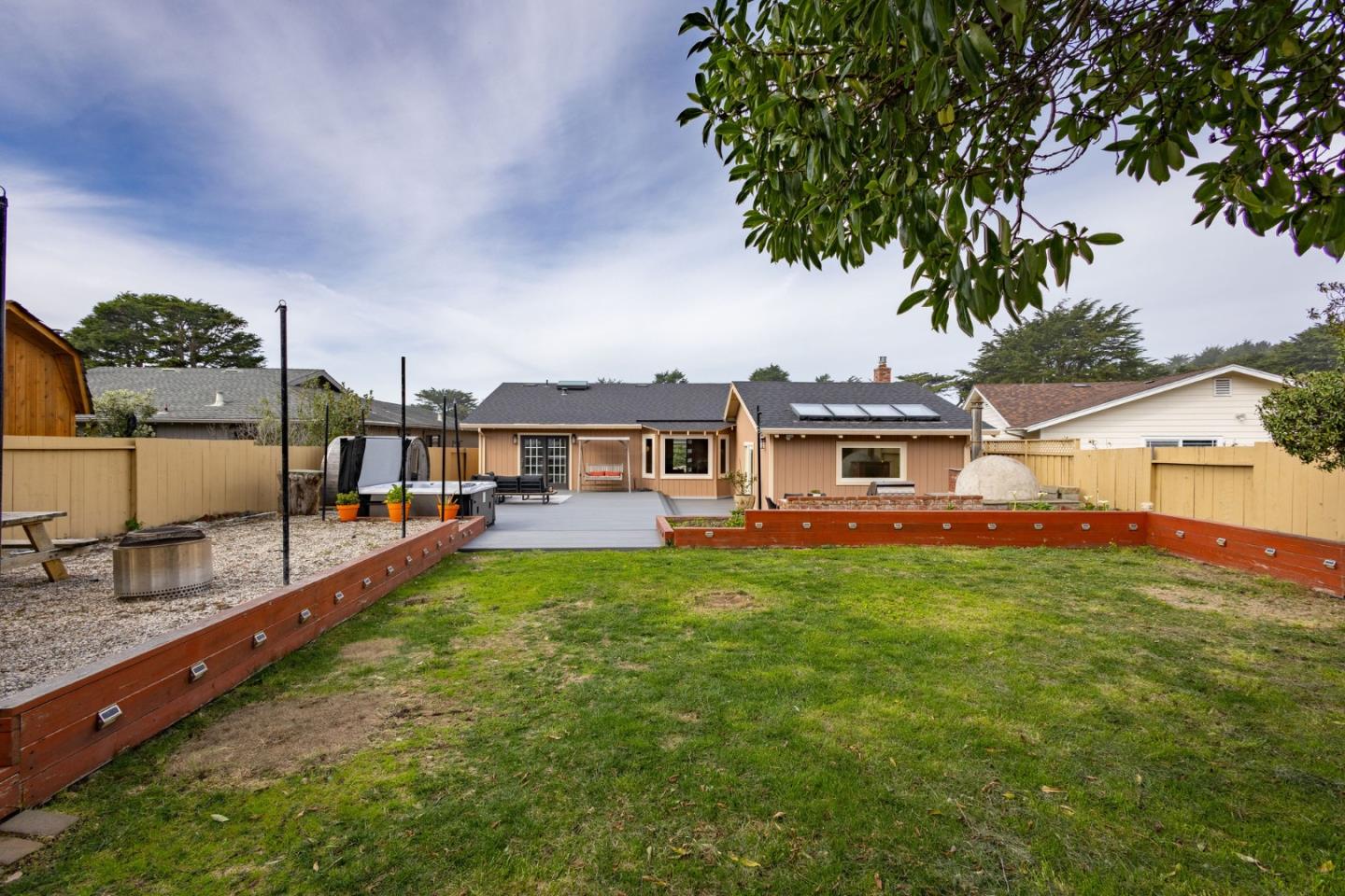 121 Arbor Lane Moss Beach, CA 94038 - Photo 25 of 37