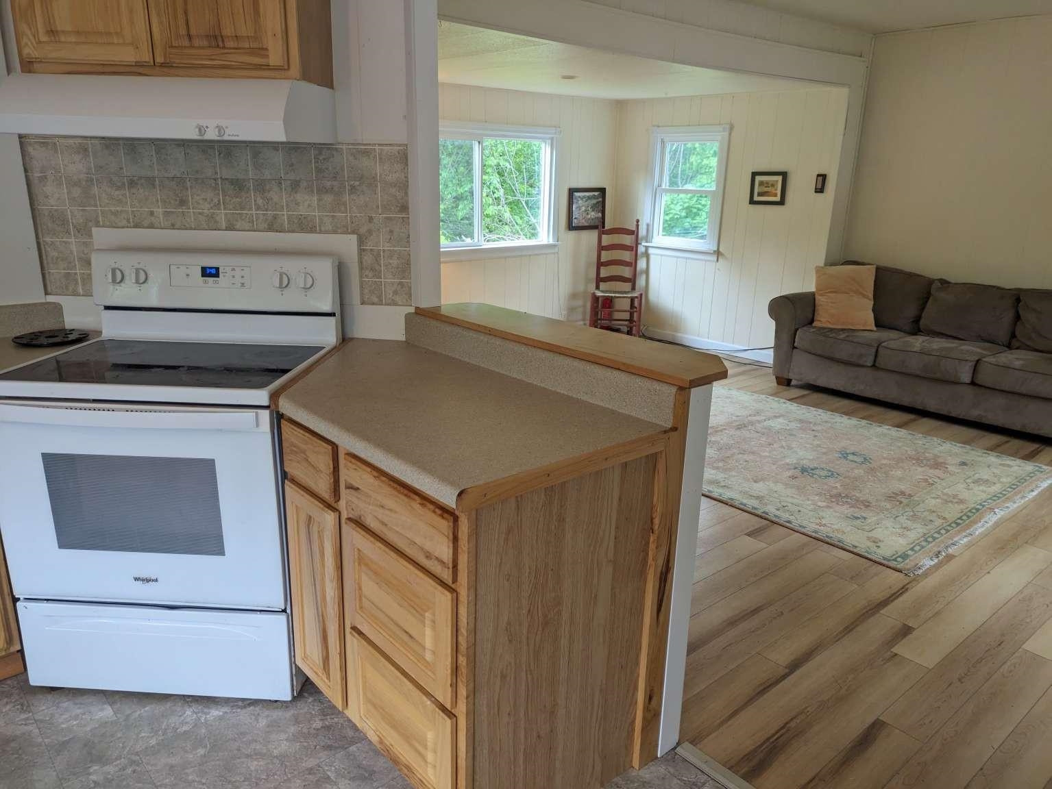 44 Crown Road Shelburne, VT 05482 - Photo 17 of 19 Gallery Image 17