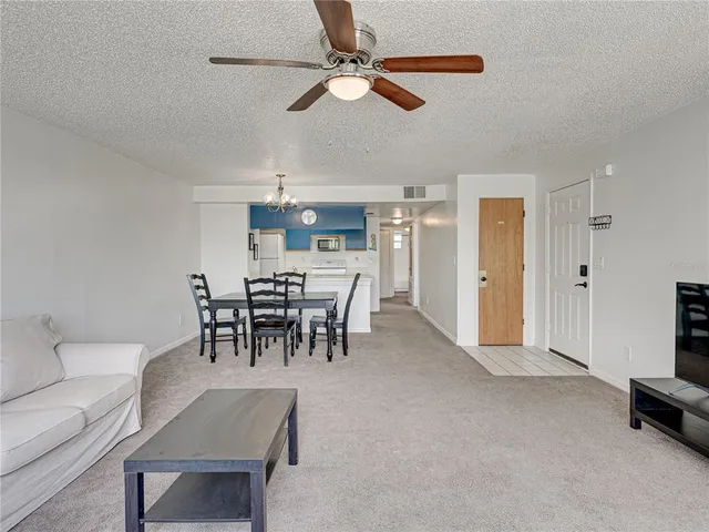 $209,950 | 2729 North Poinciana Boulevard, Unit 125, Kissimmee, FL 34746