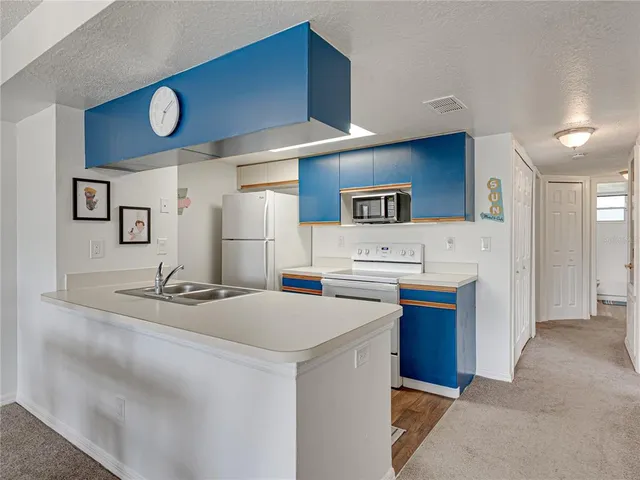 $209,950 | 2729 North Poinciana Boulevard, Unit 125, Kissimmee, FL 34746